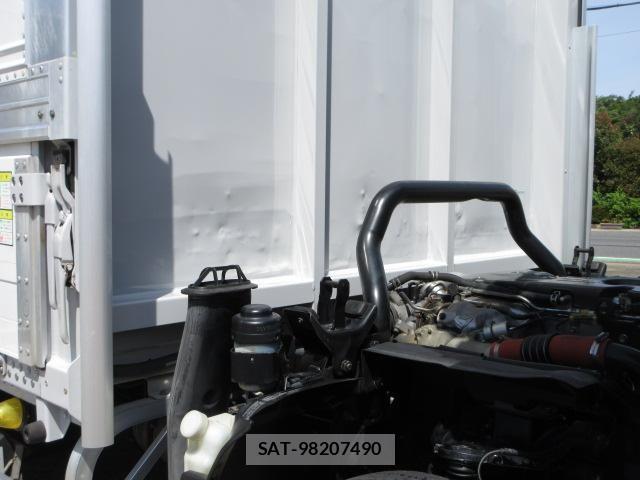 Isuzu ELF TRUCK 2015-06 7616362-13
