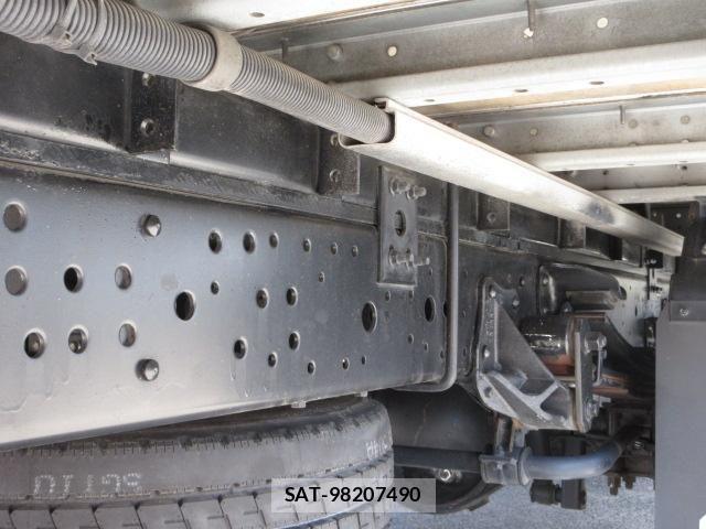 Isuzu ELF TRUCK 2015-06 7616362-29