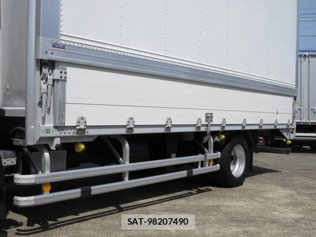 Isuzu ELF TRUCK 2015-06 7616362-8