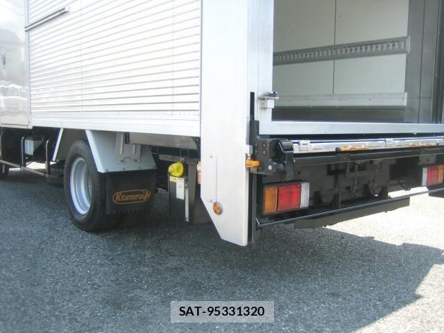 Isuzu ELF TRUCK 2016-07 7616370-16