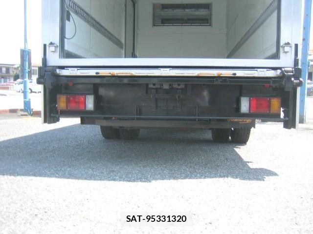Isuzu ELF TRUCK 2016-07 7616370-19
