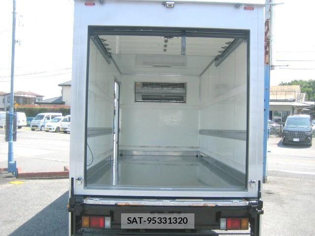 Isuzu ELF TRUCK 2016-07 7616370-4