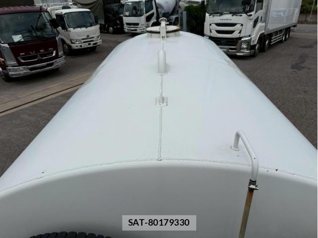 Isuzu ELF TRUCK 2019-11 7616359-5