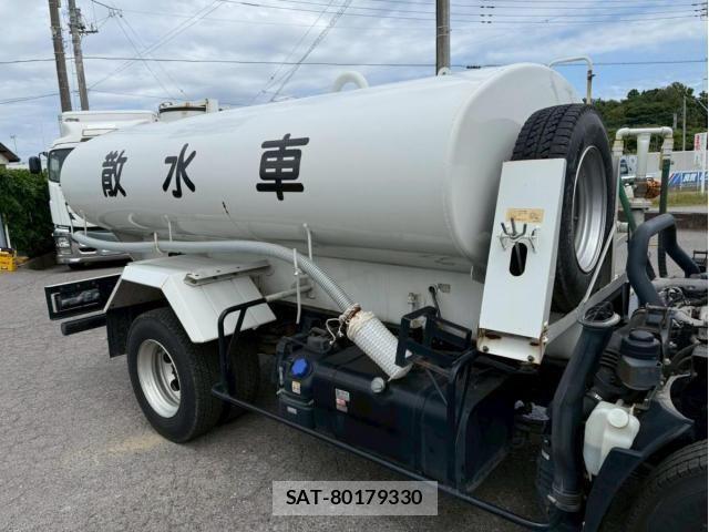 Isuzu ELF TRUCK 2019-11 7616359-7