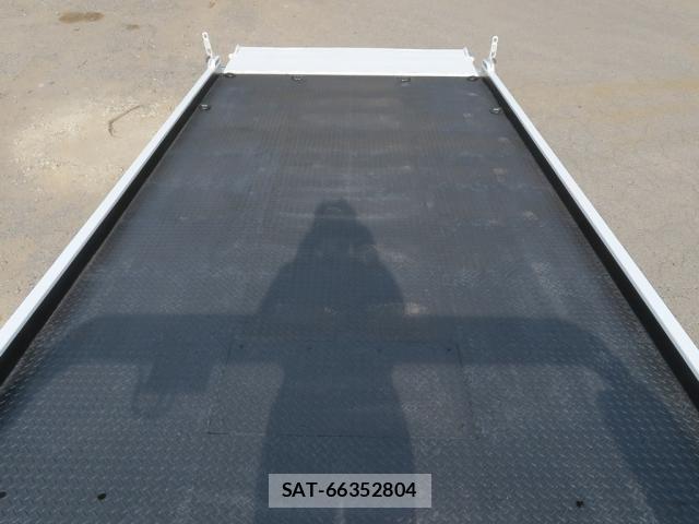 Isuzu ELF TRUCK 2016-02 7616356-10