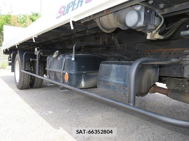 Isuzu ELF TRUCK 2016-02 7616356-19