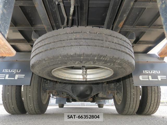 Isuzu ELF TRUCK 2016-02 7616356-24