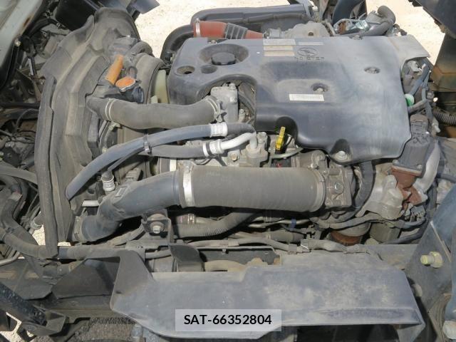 Isuzu ELF TRUCK 2016-02 7616356-27