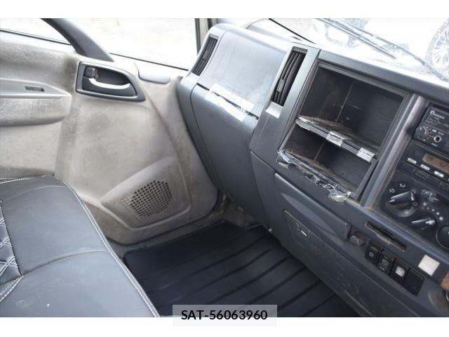 Isuzu ELF TRUCK 2011-05 7616373-12