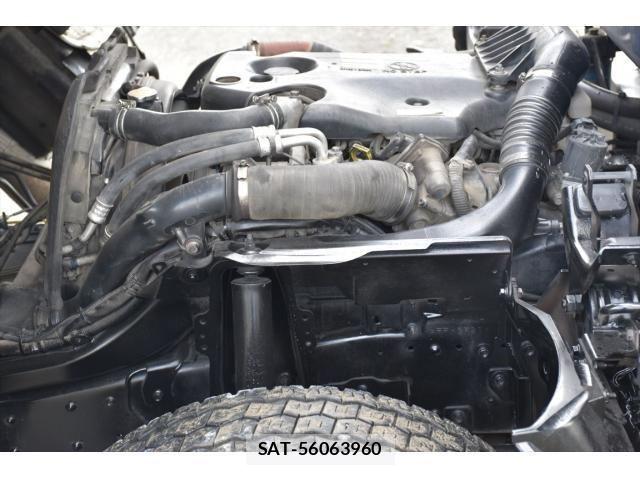 Isuzu ELF TRUCK 2011-05 7616373-15