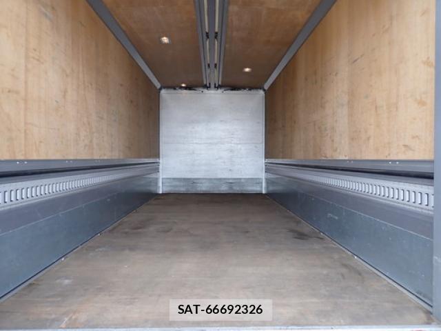 Isuzu ELF TRUCK 2017-01 7616357-17