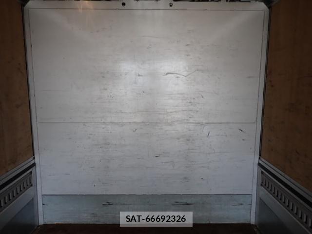 Isuzu ELF TRUCK 2017-01 7616357-22