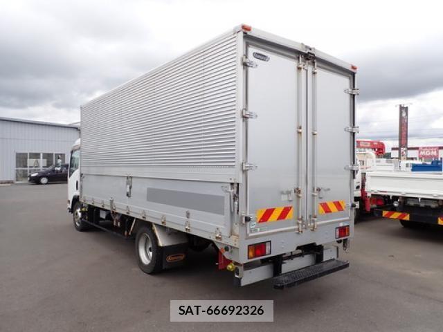 Isuzu ELF TRUCK 2017-01 7616357-6