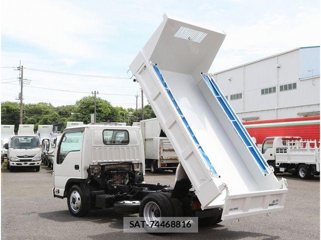 Isuzu ELF TRUCK 2018-05 7616365-1