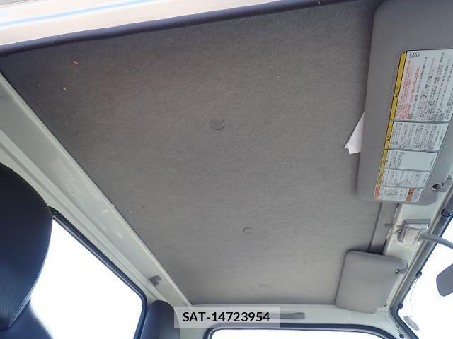 Isuzu ELF TRUCK 2015-03 7616363-11