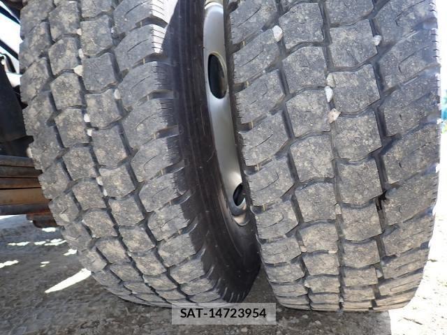 Isuzu ELF TRUCK 2015-03 7616363-22