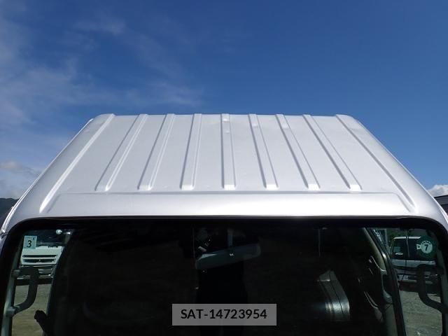 Isuzu ELF TRUCK 2015-03 7616363-25