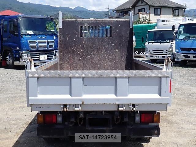 Isuzu ELF TRUCK 2015-03 7616363-5