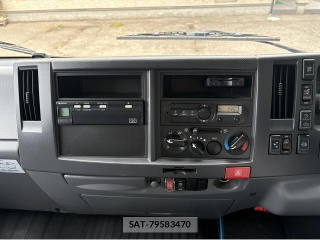 Isuzu ELF TRUCK 2019-04 7616353-25