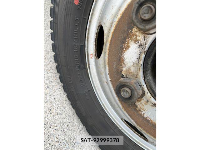 Isuzu ELF TRUCK 2007-06 7616376-16