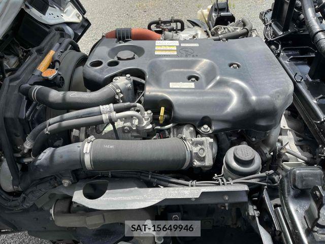 Isuzu ELF TRUCK 2013-09 7616364-24