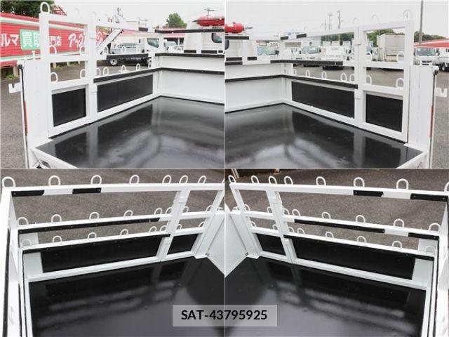 Isuzu ELF TRUCK 2015-10 7616374-13