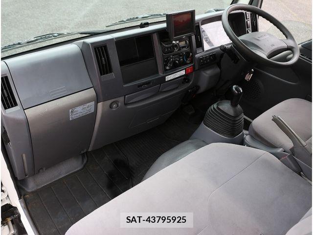 Isuzu ELF TRUCK 2015-10 7616374-25