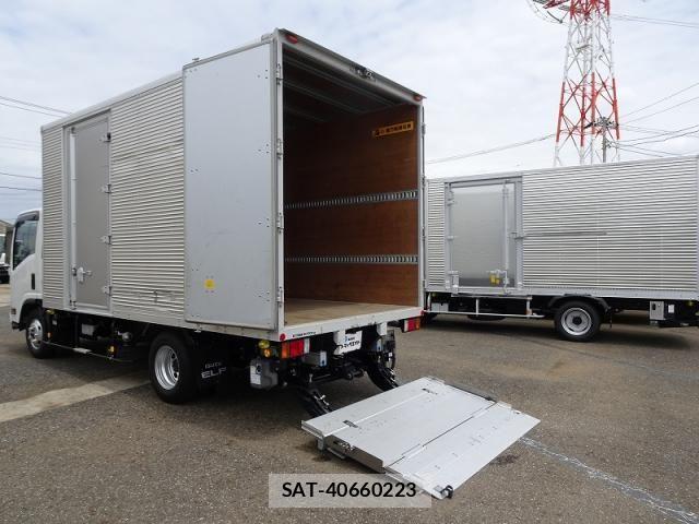 Isuzu ELF TRUCK 2023-08 7616354-10