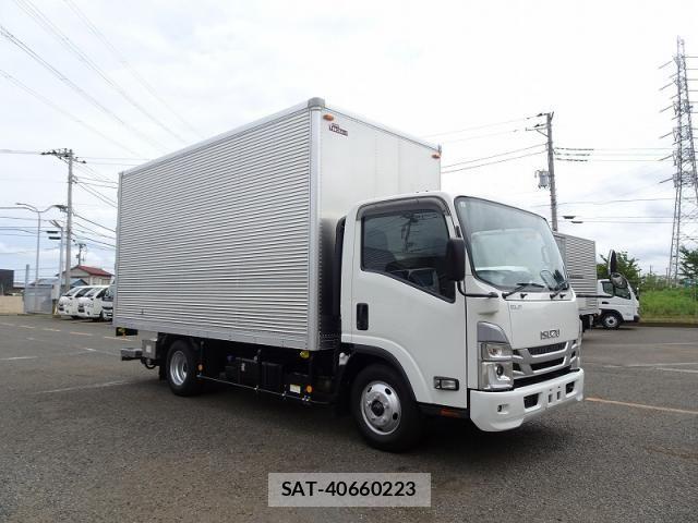 Isuzu ELF TRUCK 2023-08 7616354-1