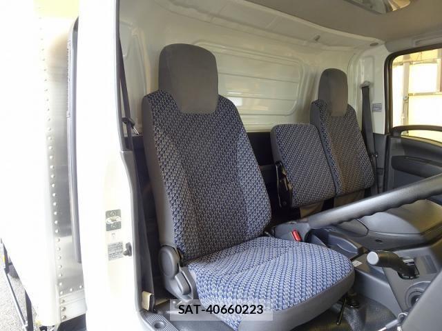 Isuzu ELF TRUCK 2023-08 7616354-19