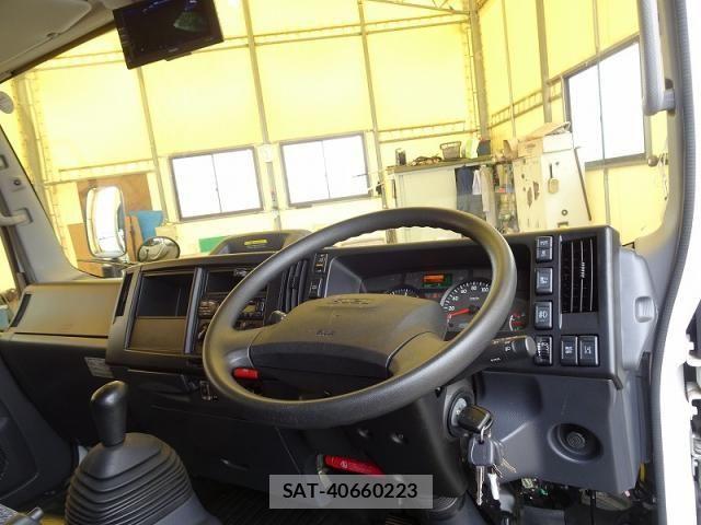 Isuzu ELF TRUCK 2023-08 7616354-21