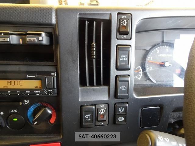 Isuzu ELF TRUCK 2023-08 7616354-24