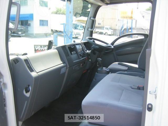 Isuzu ELF TRUCK 2016-08 7616372-26