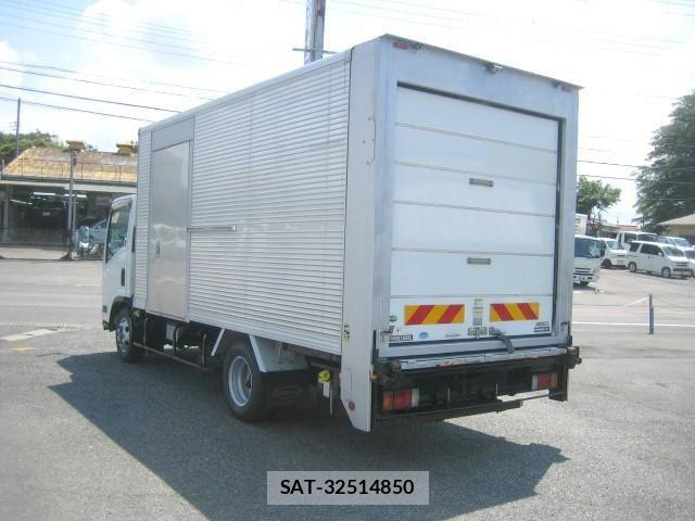 Isuzu ELF TRUCK 2016-08 7616372-3