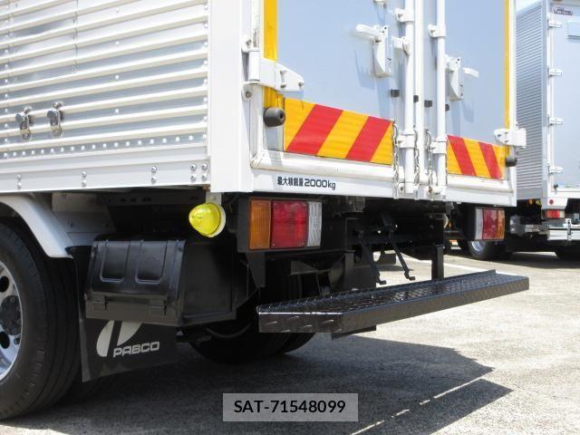 Isuzu ELF TRUCK 2019-02 7616367-19