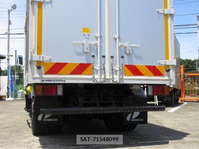 Isuzu ELF TRUCK 2019-02 7616367-21