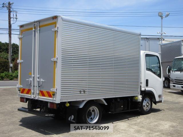 Isuzu ELF TRUCK 2019-02 7616367-2