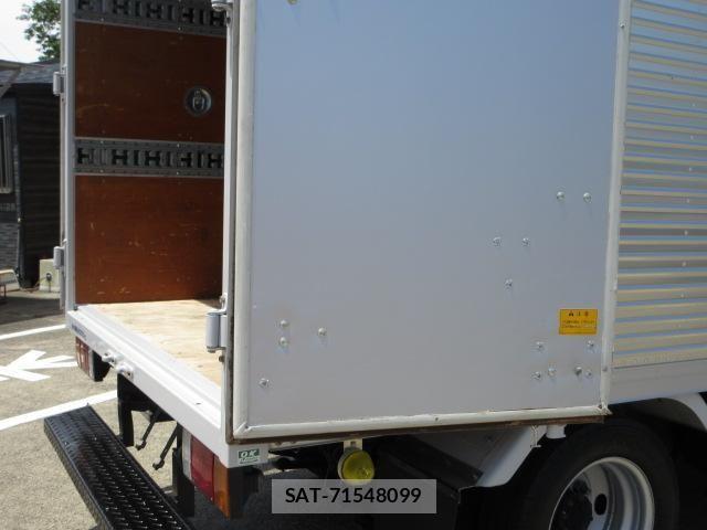 Isuzu ELF TRUCK 2019-02 7616367-29