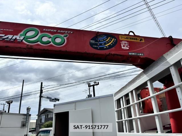 Isuzu ELF TRUCK 2014-03 7722997-16