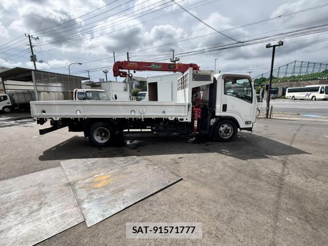 Isuzu ELF TRUCK 2014-03 7722997-3