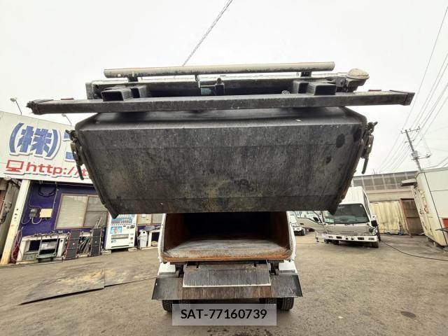 Isuzu ELF TRUCK 2013-09 7722975-21