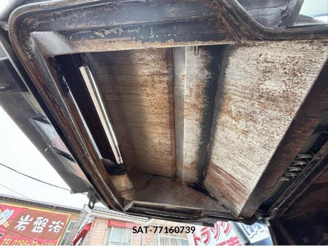 Isuzu ELF TRUCK 2013-09 7722975-24