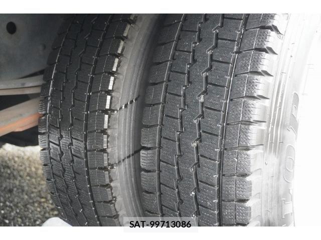 Isuzu ELF TRUCK 2015-02 7723018-10