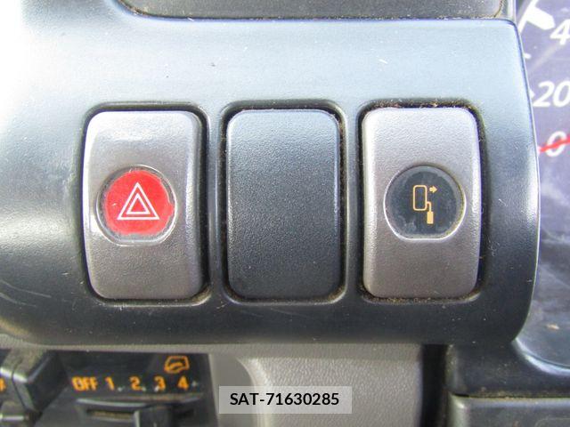 Isuzu ELF TRUCK 2004-04 7723034-14