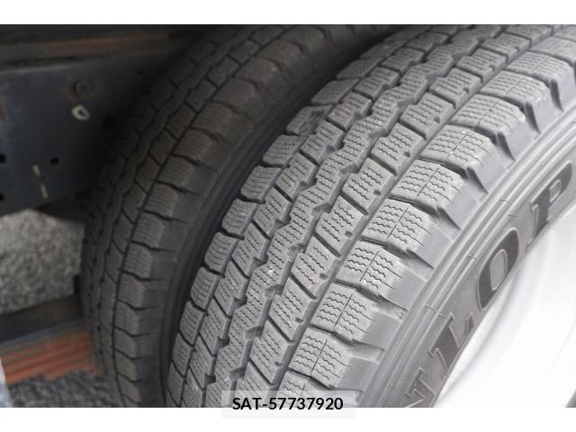 Isuzu ELF TRUCK 2016-03 7722970-9