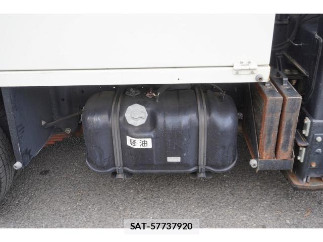Isuzu ELF TRUCK 2016-03 7722970-22