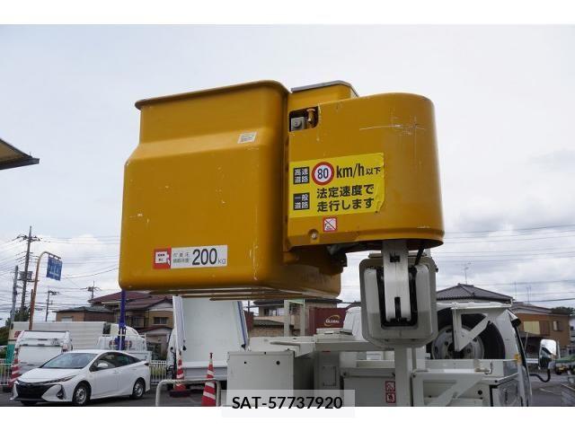 Isuzu ELF TRUCK 2016-03 7722970-23
