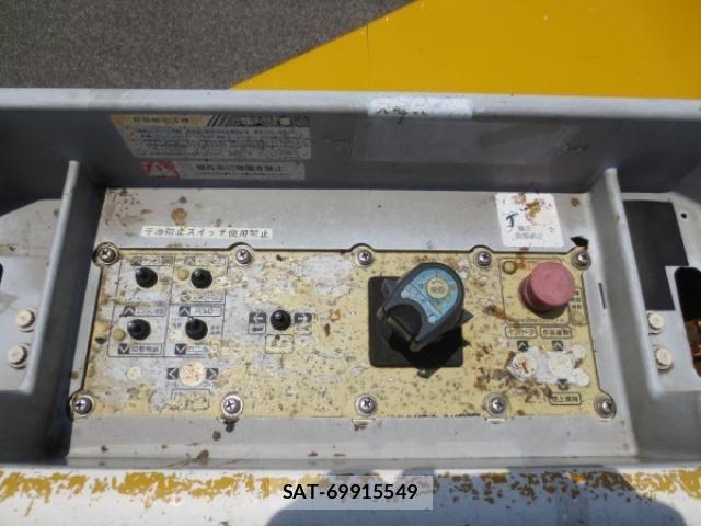 Isuzu ELF TRUCK 2016-03 7722996-16