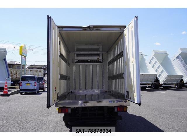 Isuzu ELF TRUCK 2016-03 7722989-23