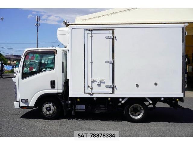 Isuzu ELF TRUCK 2016-03 7722989-2